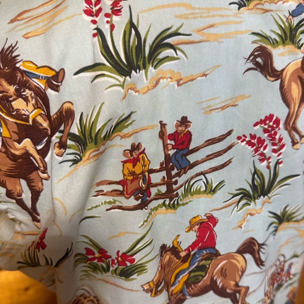 Sleeveless Horse Print Dress - Picture 6 of 6